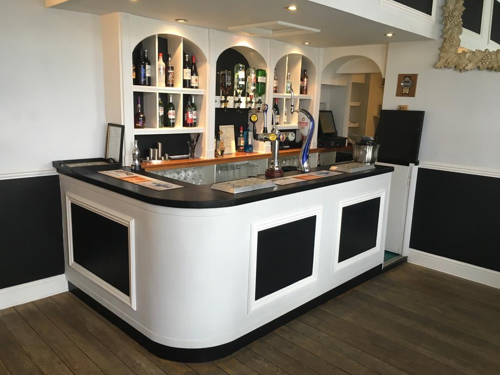 The York Hotel Wolverhampton Buitenkant foto