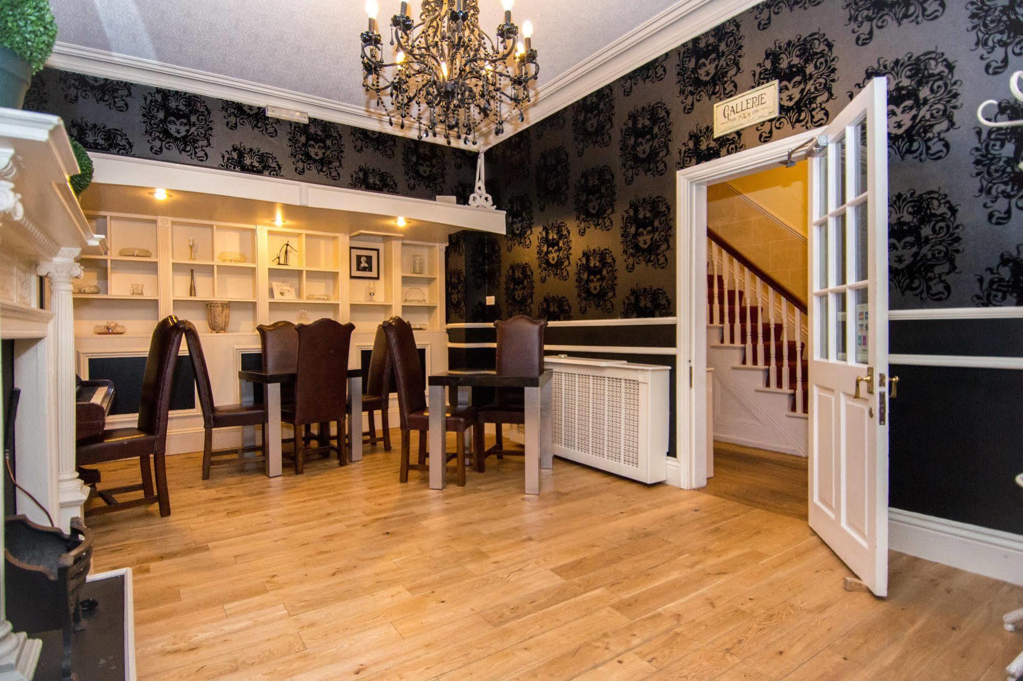 The York Hotel Wolverhampton Buitenkant foto