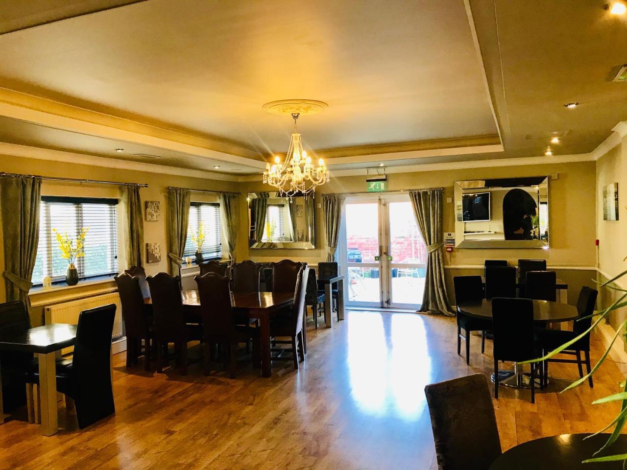The York Hotel Wolverhampton Buitenkant foto