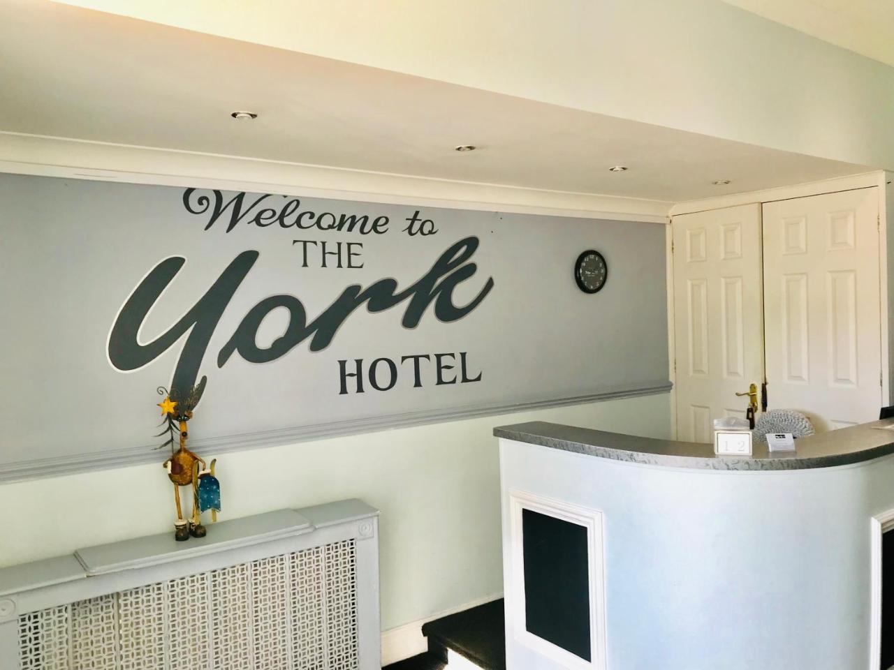 The York Hotel Wolverhampton Buitenkant foto